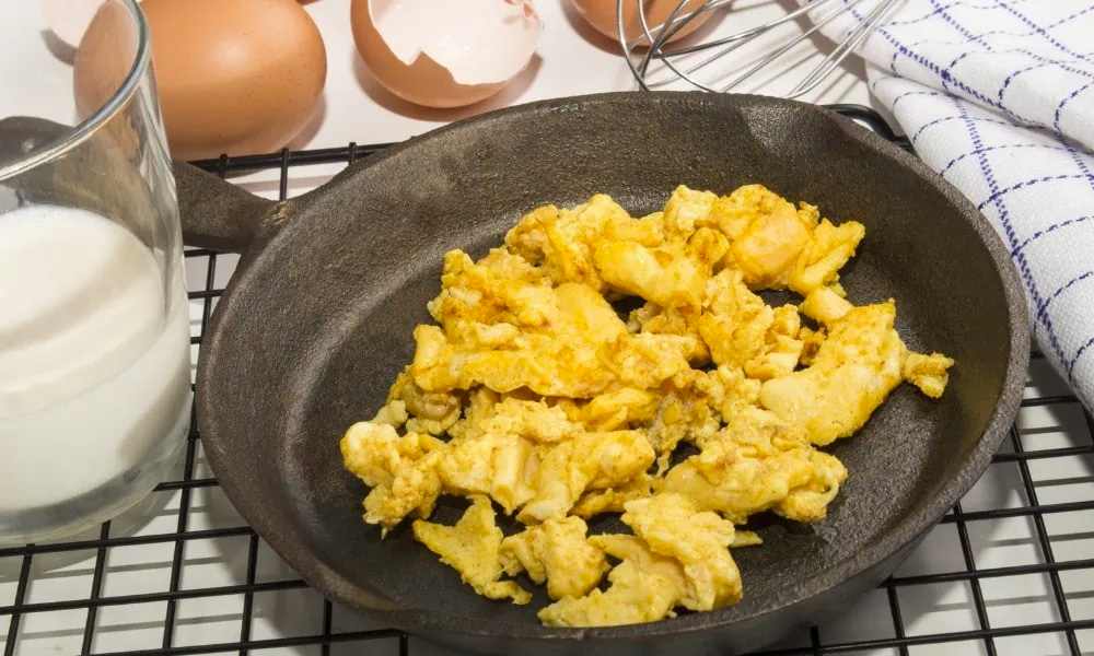 cook Delicate Foods in cast iron pan